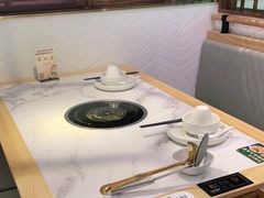 -六少·猪肚包鸡火锅(卓悦INTOWN店)