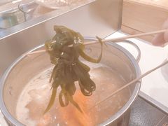 -百品聚旋转火锅(号外店)