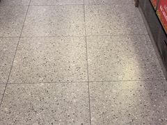 -七欣天香辣蟹火锅(闵行浦江欢乐颂店)