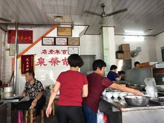 大堂-胡荣泉
