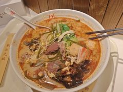 -胖东来生活广场(健康路店)
