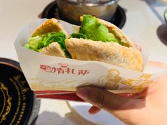 -一叶一世界·素食餐厅(锦华万达店)