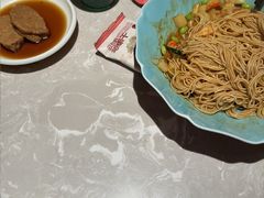 -松鹤面馆·古法焖肉面(观前店)