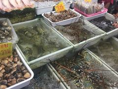 -拉威海鲜市场