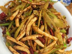 干煸鱿鱼丝-红实家常菜(静安里店)