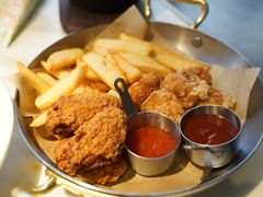 -九月里.自由花园餐厅