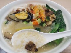 -佰搭果·广式茶餐厅(西华路店)