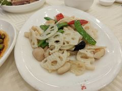 -怡园饭店-餐厅(四望亭店)