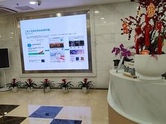 -上海市静安区图书馆(新闸路馆)