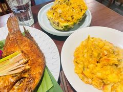 菠萝饭-紫滇源云南生态菜(丹凤街店)