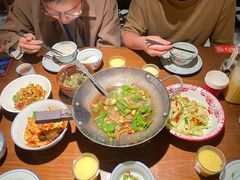 -老湘村·湖南土菜(天河维多利店)