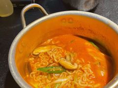 -嘿嘟嘟·肋条烧肉放题(爱融荟城店)