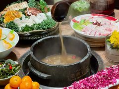 -蘑界·野生菌火锅(深业上城店)