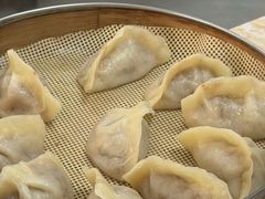 -河间正宗驴肉火烧(听海居店)