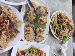 -四川小胡子海鲜(丁村万人海鲜广场店)