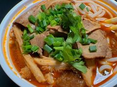 -鑫花溪牛肉米粉(凤凰街创始总店)