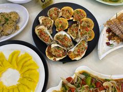 -覃记海鲜美食餐厅