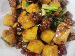 -隔壁老王·家常云南菜(花巷店)