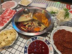 -山悦里 山野·鲜火锅(罗斯福广场店)