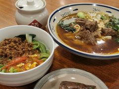 -侯哥面馆(瑞景店)