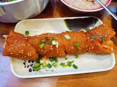 -爆炸头阿姨小四川正宗川味小吃(无任何分店)