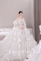 点击看大图 -Renee芮亦婚纱