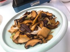 -禾珍珠家常小馆(河南博物院店)