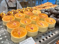 -华荣西饼(列东店)