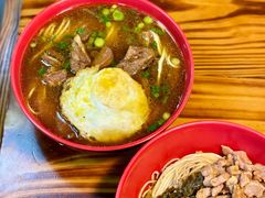 红焖牛肉面-春和面馆(常德路店)