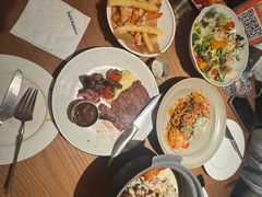-芭莉与彩虹西餐厅(成都合生汇店)