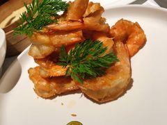 蜜汁酥皮虾-四季民福烤鸭店(王府井灯市口店)
