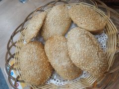 自制烧饼-老火大骨头汤馆