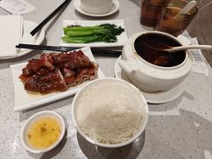 -香港新发烧腊茶餐厅(书城店)