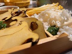 -巴奴毛肚火锅(景枫中心店)