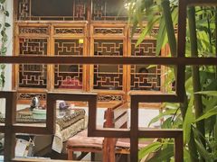 -丽江庭院·云南野生菌·海鲜火锅(鼓楼四合院店)