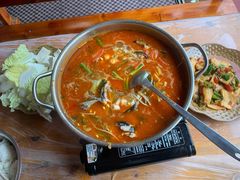 -古城苗家土菜馆(河景餐厅店)