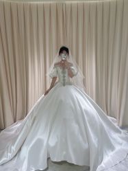 -MANLI BRIDAL婚纱