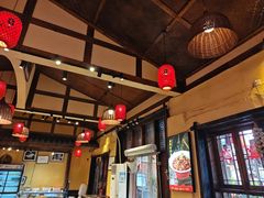 -富正毅三下锅·湘西韵味(天门山索道店)