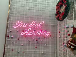 -茶发Salon·烫发染发理发