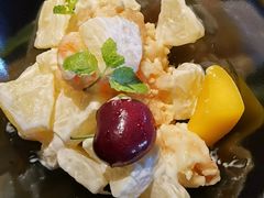 -穹六人间 people 6(岳阳路店)