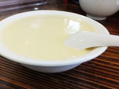 凤凰蛋奶糊-沙湾姜埋奶(兴新包店)