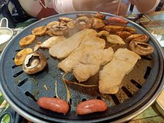 -胡悦里韩式烤肉(芝罘万达广场店)