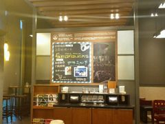 -星巴克(昆明金鹰天地店)