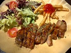 -The Cheebat 锌吧·Bistro(体育西店)