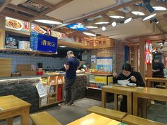 -呷佬·长沙手工米粉(金沙江路店)