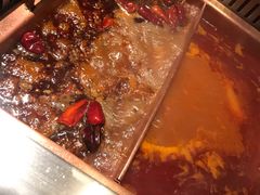 -老牌坊云南鱼豆花火锅(嵩山店)