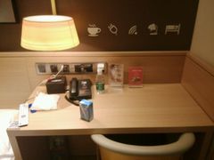 -路客HOTELS酒店(广州东站林和西地铁站店)