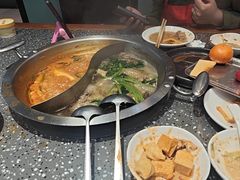 -华晟山城火锅(开发区港西东阁里店)