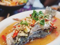 泰式香草酸辣汤浸鱼-Thai Alley泰爱里(二沙岛店)