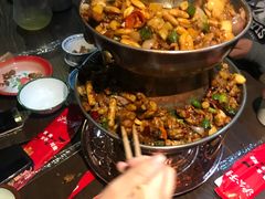 双层蛙锅-沪公子·炭火蛙(303生活广场店)